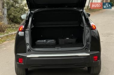 Позашляховик / Кросовер Peugeot e-2008 2020 в Львові