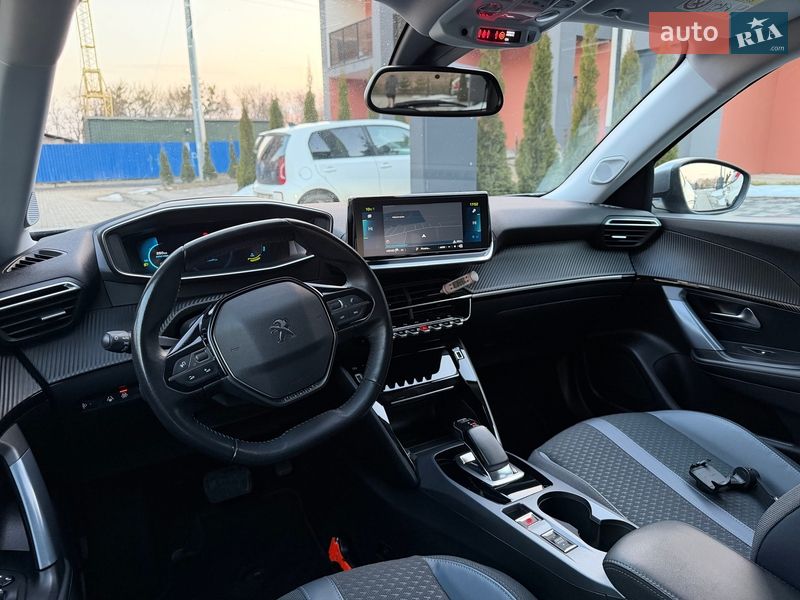 Внедорожник / Кроссовер Peugeot e-2008 2020 в Луцке