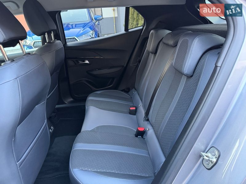 Внедорожник / Кроссовер Peugeot e-2008 2020 в Луцке