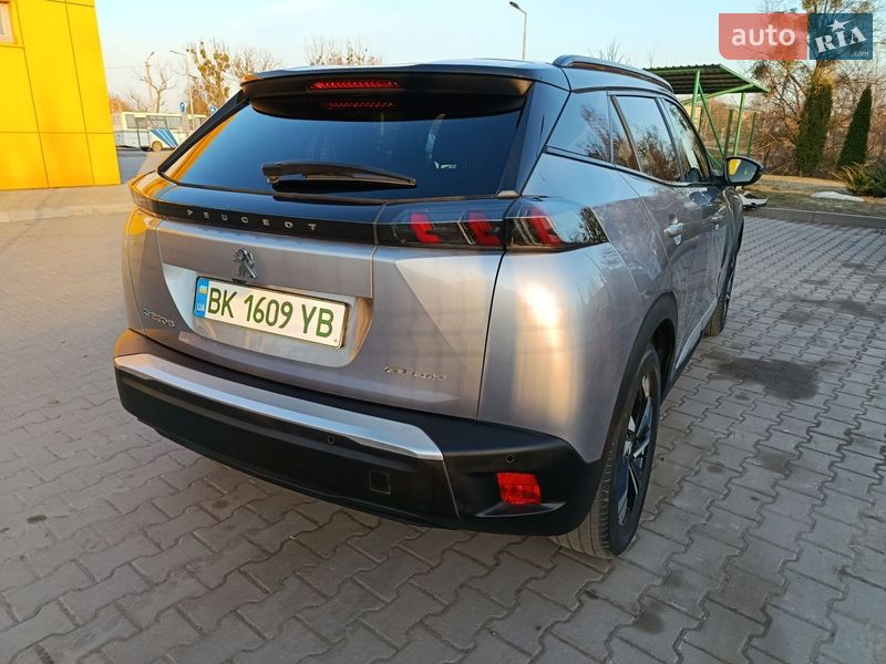 Внедорожник / Кроссовер Peugeot e-2008 2020 в Дубно