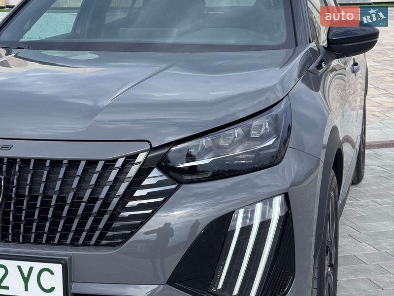 Внедорожник / Кроссовер Peugeot e-2008 2024 в Львове