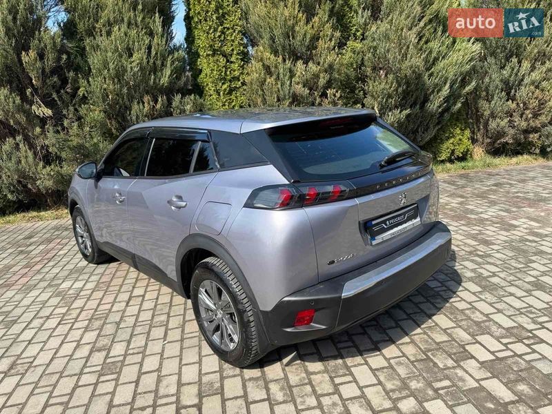 Внедорожник / Кроссовер Peugeot e-2008 2020 в Самборе