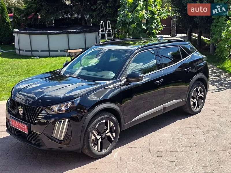 Peugeot e-2008