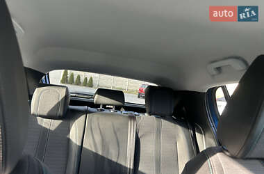 Хэтчбек Peugeot e-208 2021 в 