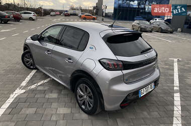 Хэтчбек Peugeot e-208 2022 в Виннице