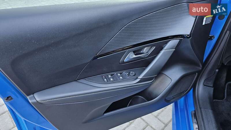 Хэтчбек Peugeot e-208 2021 в Ивано-Франковске