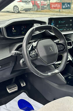 Хэтчбек Peugeot e-208 2021 в 