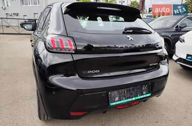 Хэтчбек Peugeot e-208 2020 в 