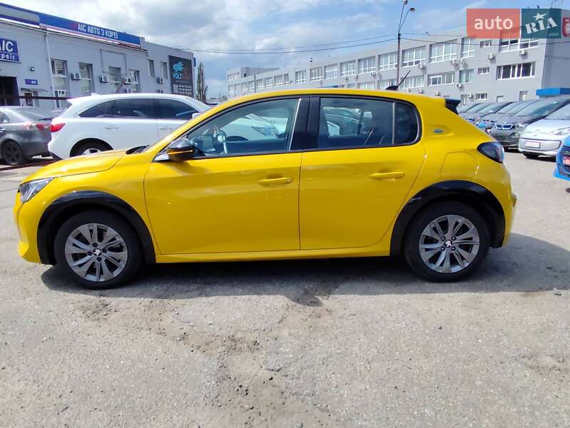 Хетчбек Peugeot e-208 2019 в Києві