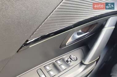 Хэтчбек Peugeot e-208 2021 в 