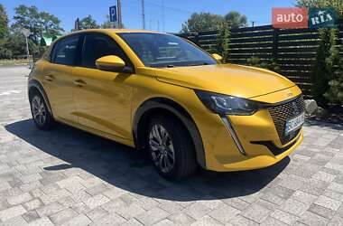 Хэтчбек Peugeot e-208 2020 в Львове
