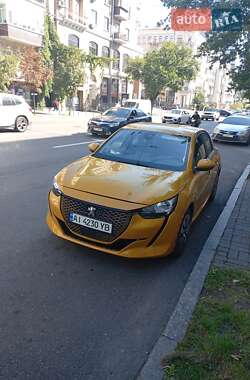 Хетчбек Peugeot e-208 2021 в Бучі