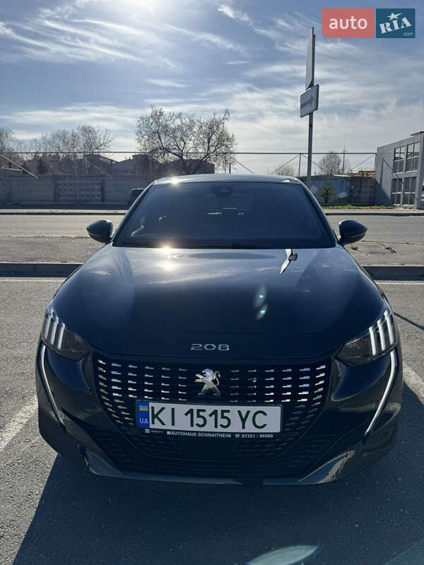 Хетчбек Peugeot e-208 2022 в Києві