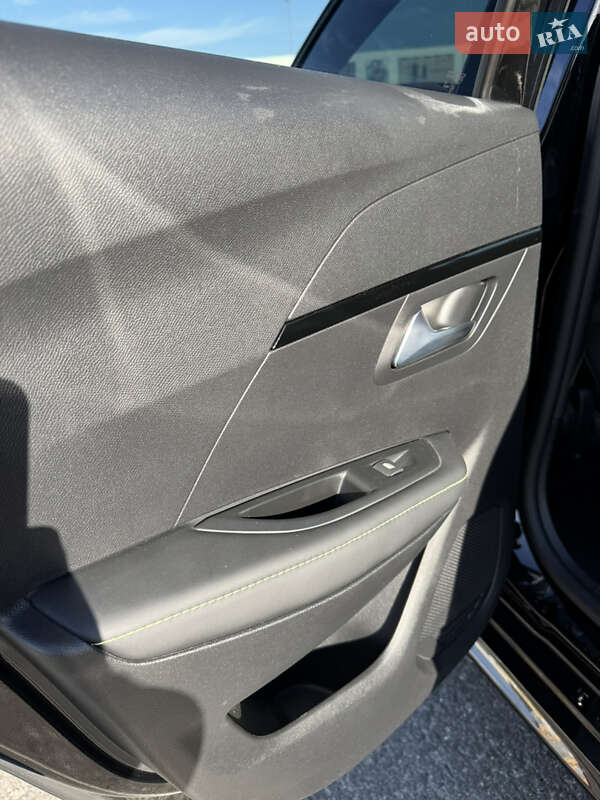 Хетчбек Peugeot e-208 2022 в Києві