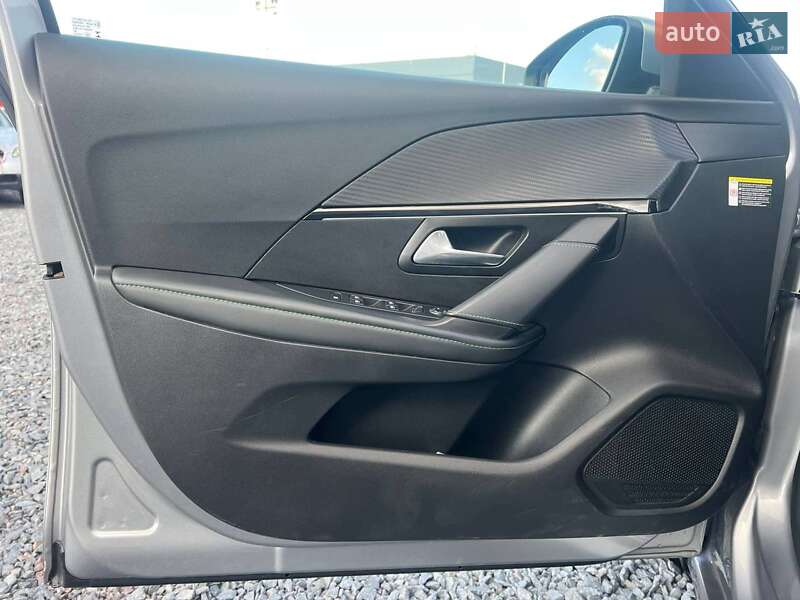 Хетчбек Peugeot e-208 2019 в Львові