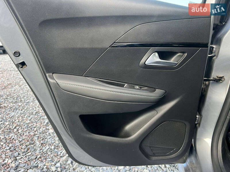 Хетчбек Peugeot e-208 2019 в Львові