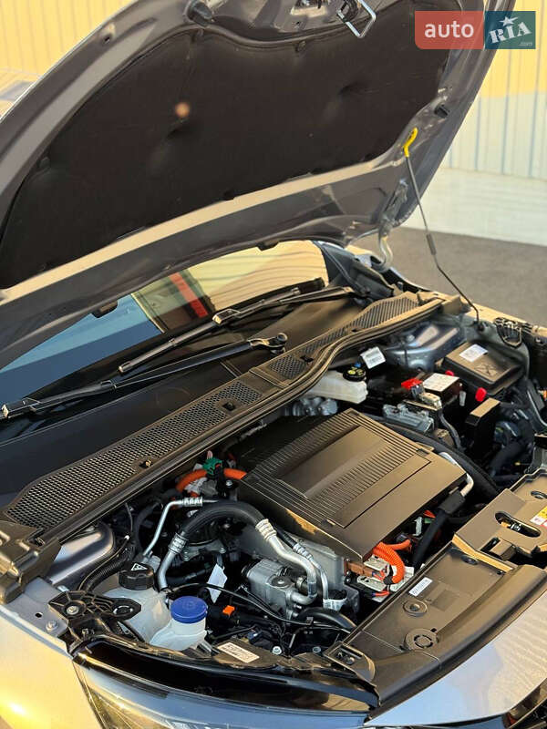 Хетчбек Peugeot e-208 2024 в Києві