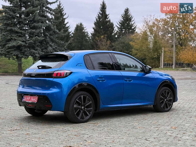 Хэтчбек Peugeot e-208 2023 в Ровно