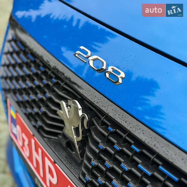 Хэтчбек Peugeot e-208 2023 в Ровно