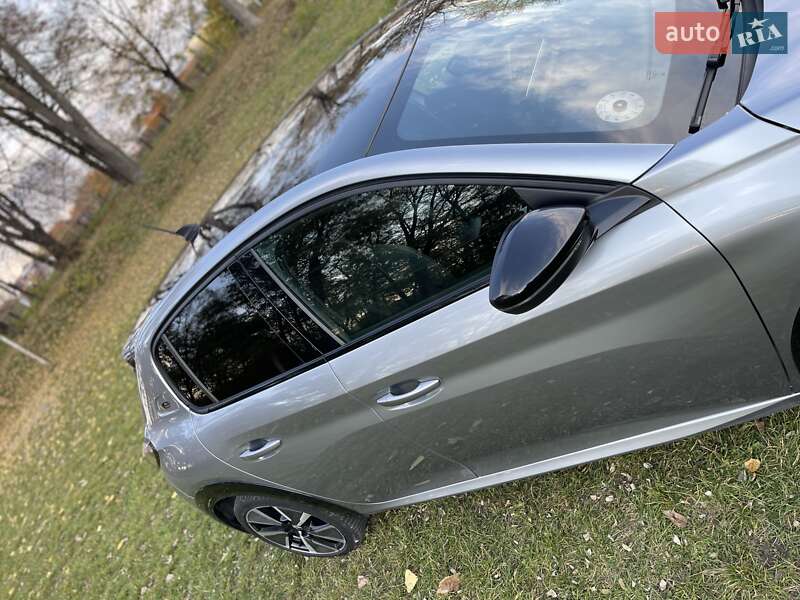 Хетчбек Peugeot e-208 2021 в Хмельницькому
