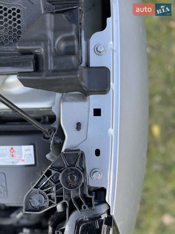 Хетчбек Peugeot e-208 2021 в Хмельницькому