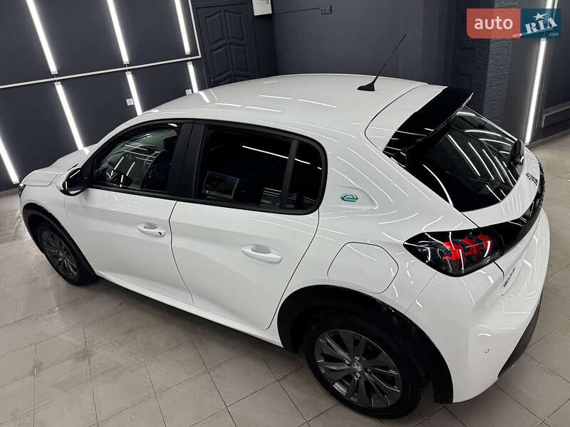 Хэтчбек Peugeot e-208 2021 в Коломые