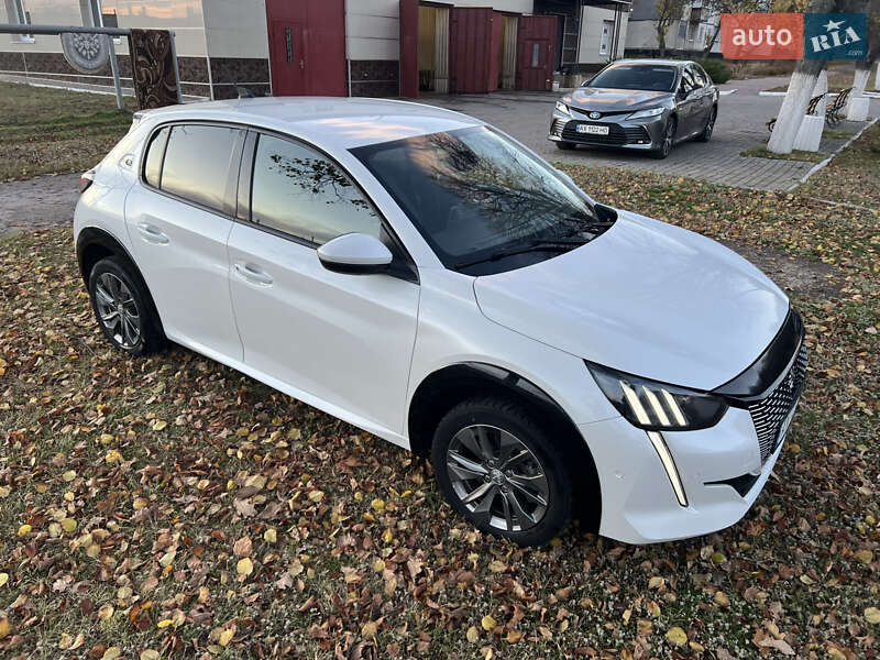 Хэтчбек Peugeot e-208 2021 в Лозовой