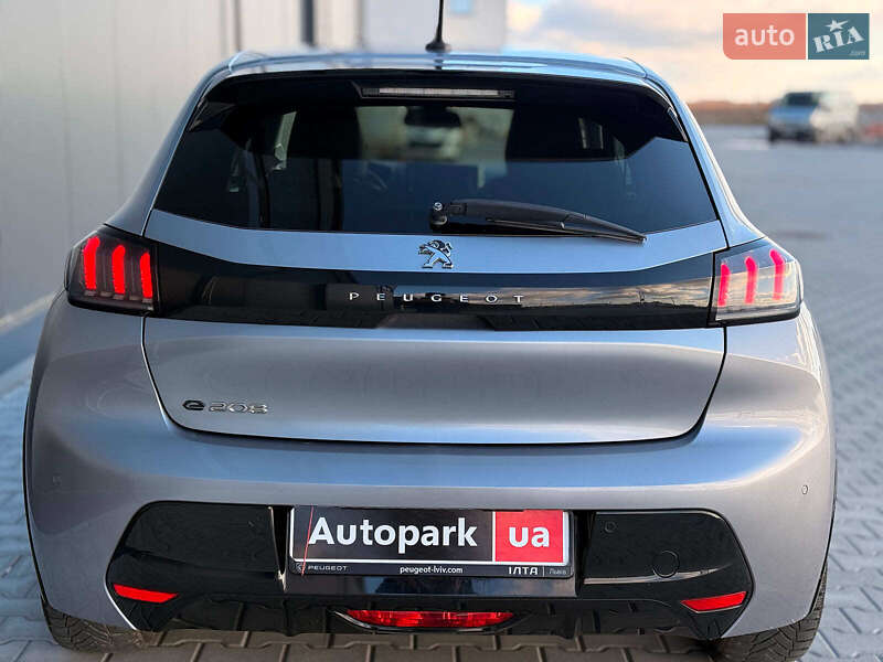 Хэтчбек Peugeot e-208 2019 в Львове