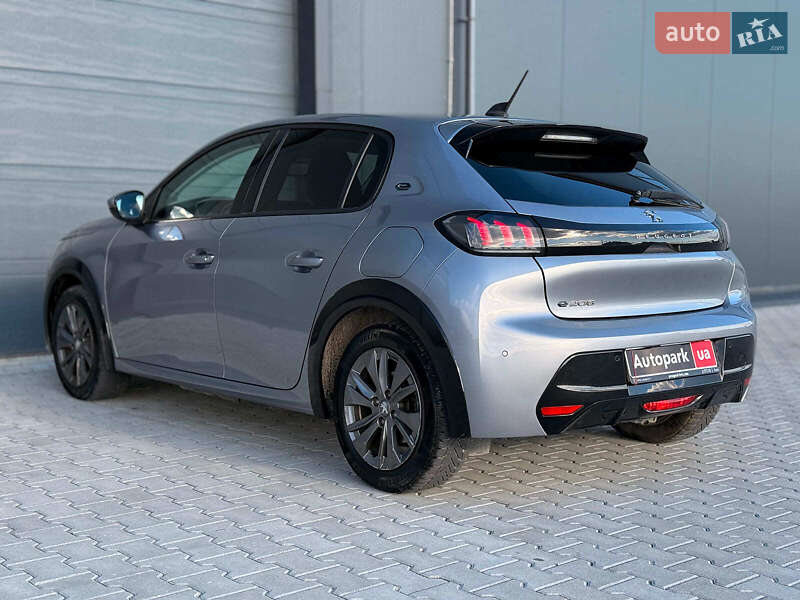 Хэтчбек Peugeot e-208 2019 в Львове
