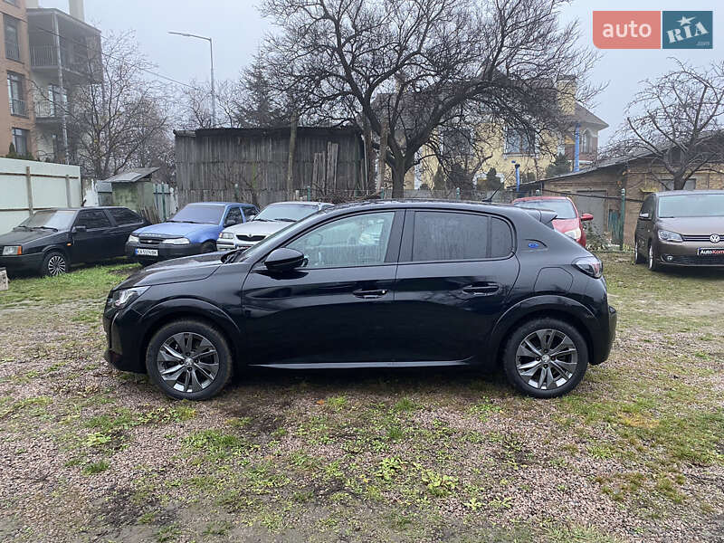 Хетчбек Peugeot e-208 2021 в Києві
