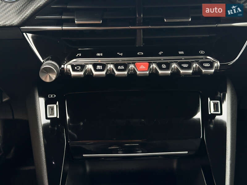 Хэтчбек Peugeot e-208 2021 в Виннице фото 30 Хэтчбек Peugeot e-208 2021 в Виннице