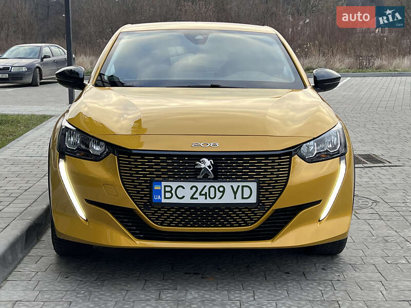 Хетчбек Peugeot e-208 2023 в Львові