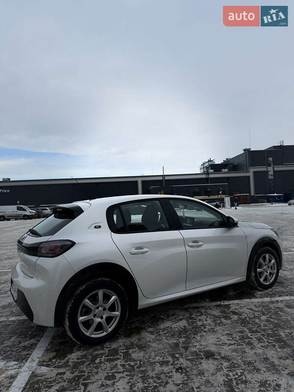 Хэтчбек Peugeot e-208 2020 в Киеве фото 10 Хэтчбек Peugeot e-208 2020 в Киеве