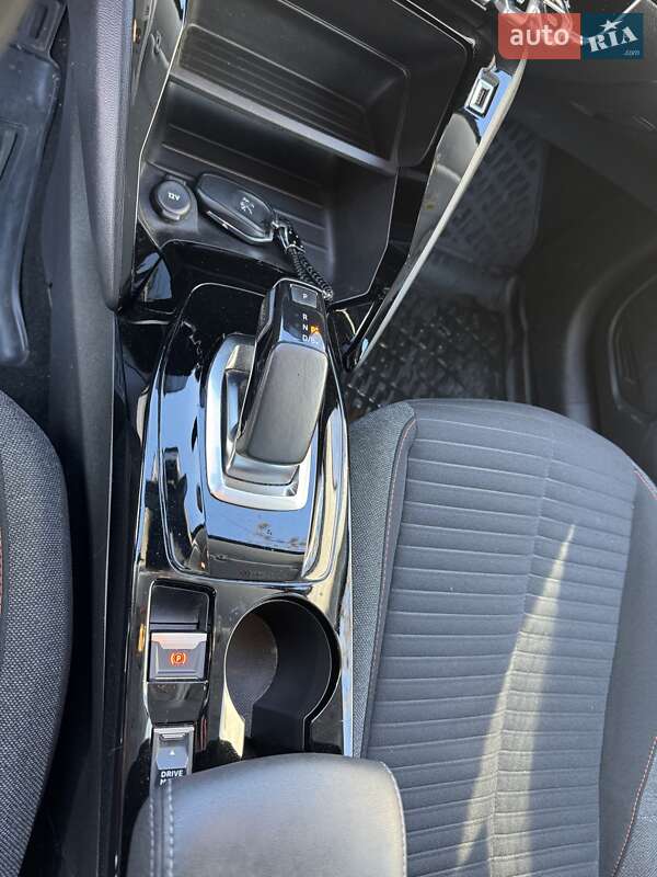 Хэтчбек Peugeot e-208 2020 в Полтаве фото 7 Хэтчбек Peugeot e-208 2020 в Полтаве