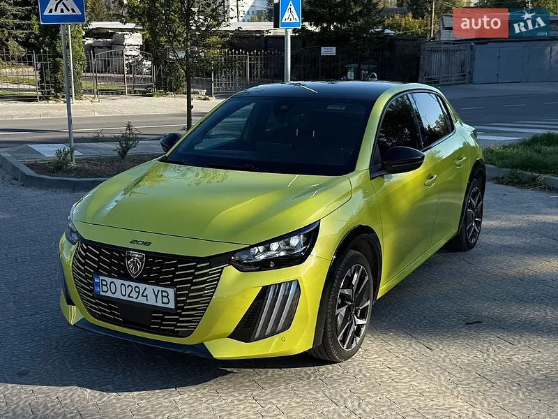 Peugeot e-208 2024