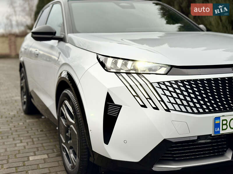 Внедорожник / Кроссовер Peugeot e-3008 2024 в Самборе