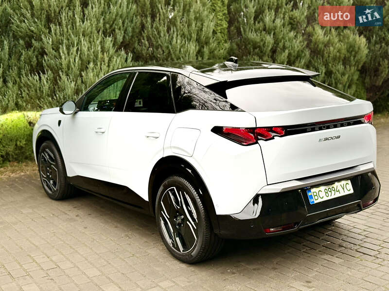 Внедорожник / Кроссовер Peugeot e-3008 2024 в Самборе