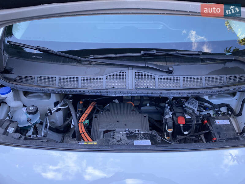 Вантажний фургон Peugeot e-Expert 2022 в Києві