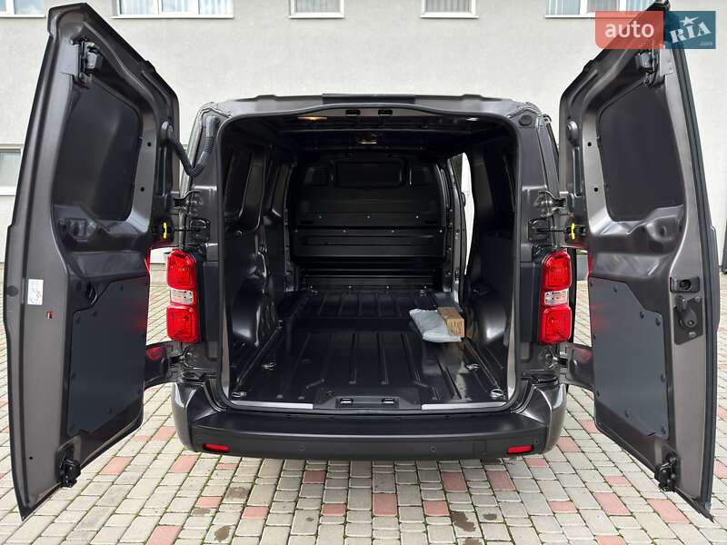 Грузовой фургон Peugeot e-Expert 2024 в Луцке