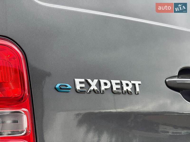 Грузовой фургон Peugeot e-Expert 2024 в Луцке