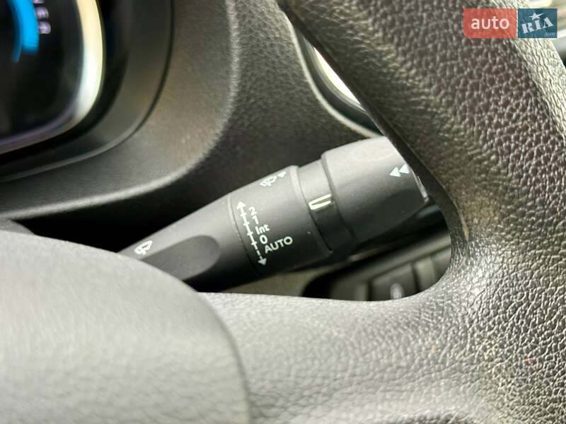 Грузовой фургон Peugeot e-Expert 2021 в Самборе