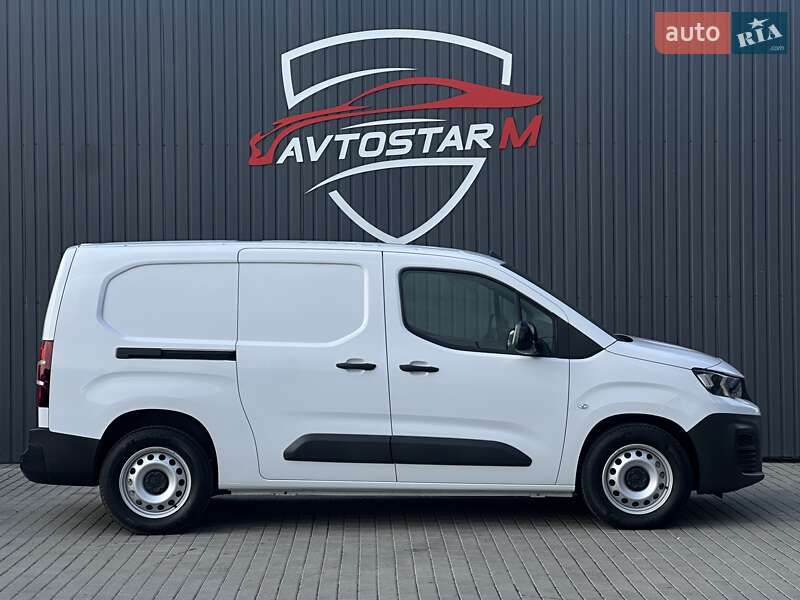 Вантажний фургон Peugeot E-Partner 2024 в Мукачевому
