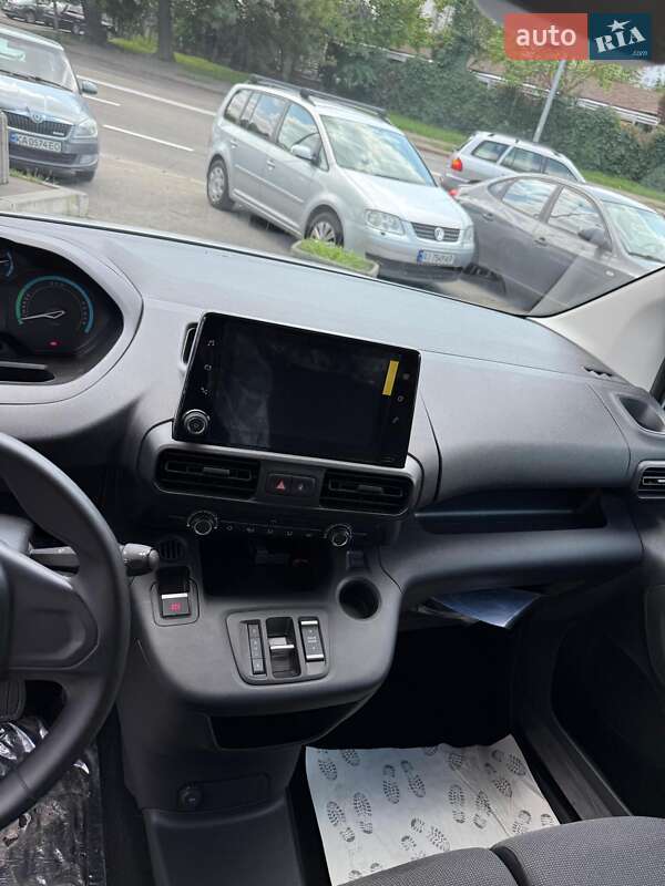 Вантажний фургон Peugeot E-Partner 2024 в Києві фото 11 Вантажний фургон Peugeot E-Partner 2024 в Києві