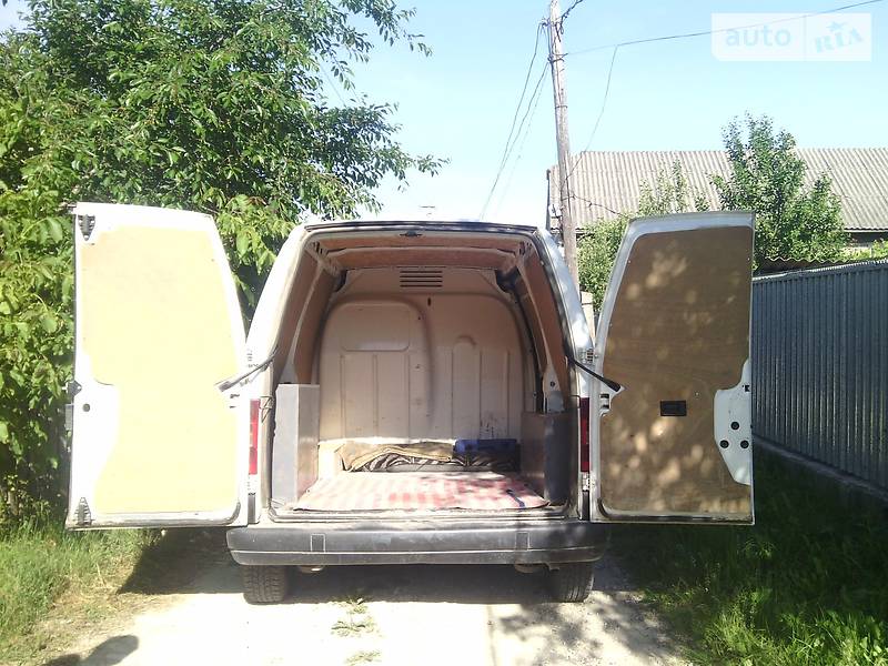 Грузовой фургон Peugeot Expert 2006 в Дунаевцах