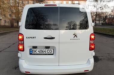 Минивэн Peugeot Expert 2016 в Ровно