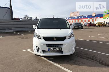 Грузопассажирский фургон Peugeot Expert 2016 в Ровно