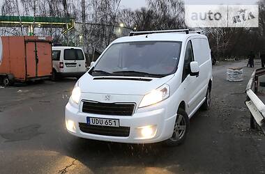 Грузопассажирский фургон Peugeot Expert 2015 в 