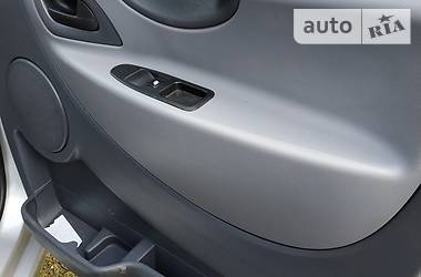 Пікап Peugeot Expert 2013 в 