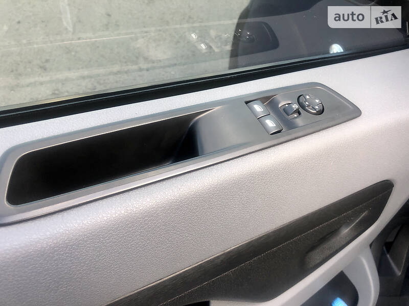 Минивэн Peugeot Expert 2016 в Ровно