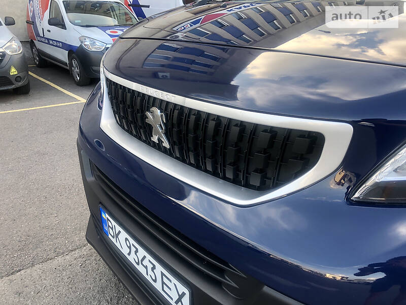 Минивэн Peugeot Expert 2016 в Ровно